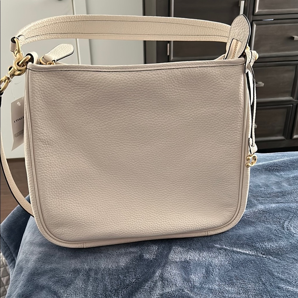 NWT Coach Cary Shoulder Bag Chalk